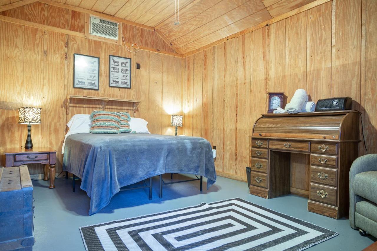 Hotel Kick Back Ranch Ramer Exterior foto