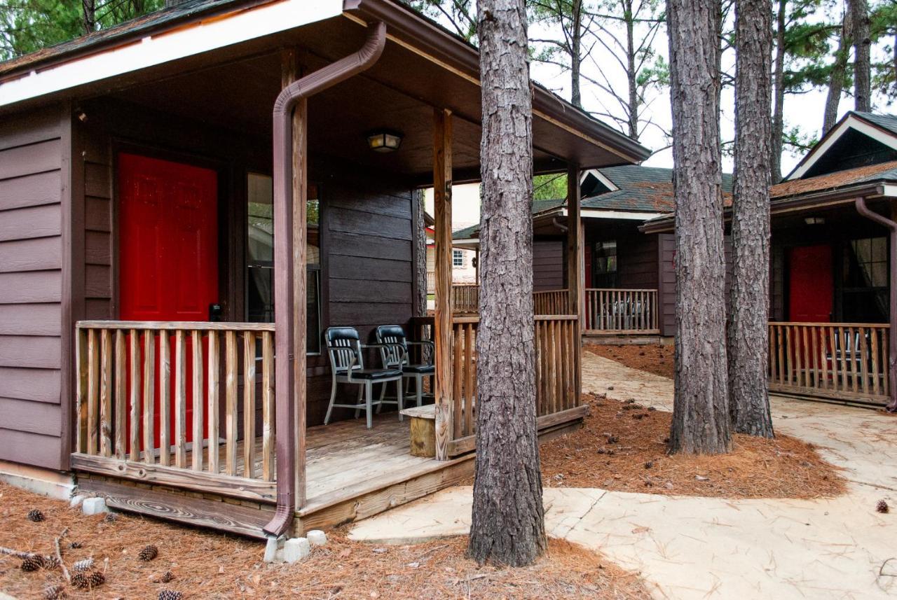 Hotel Kick Back Ranch Ramer Exterior foto