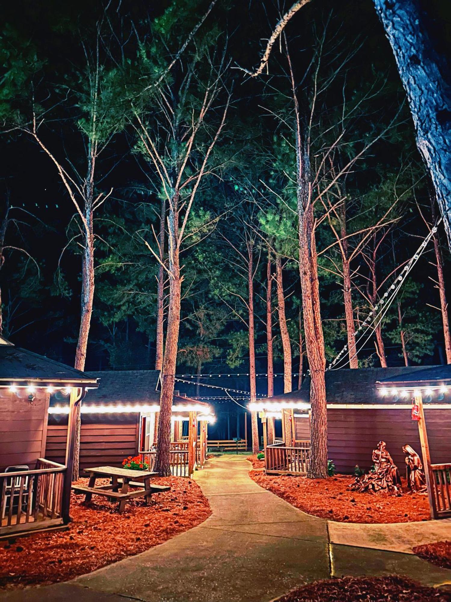 Hotel Kick Back Ranch Ramer Exterior foto