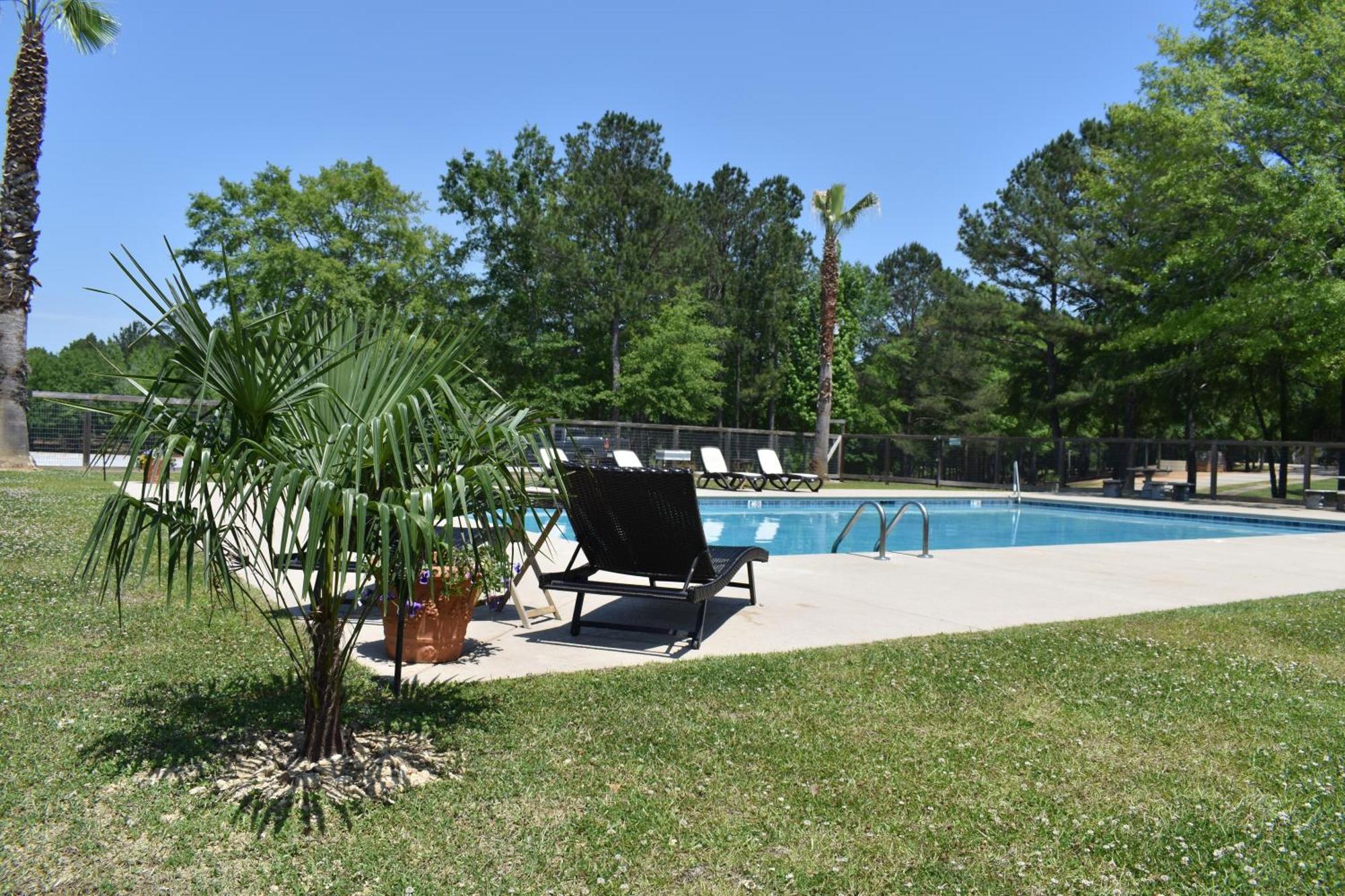 Hotel Kick Back Ranch Ramer Exterior foto